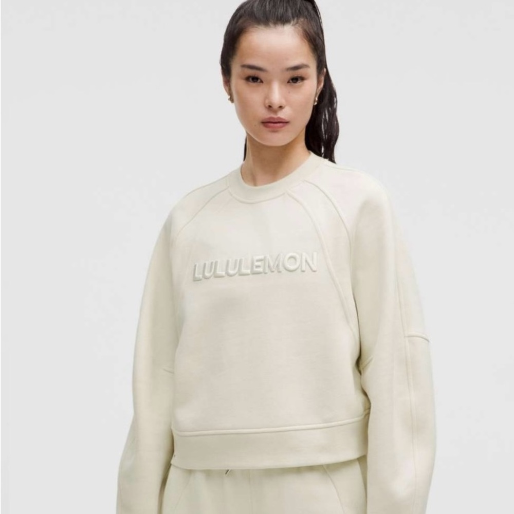 Lululemon NWT Scuba Over-sized Pullover size M/L color bone